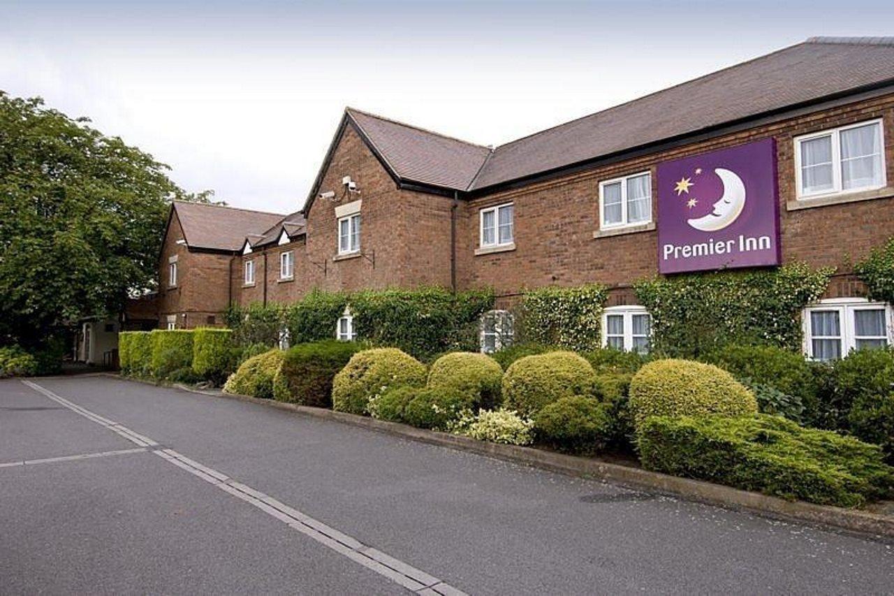 Premier Inn Lichfield North East Esterno foto